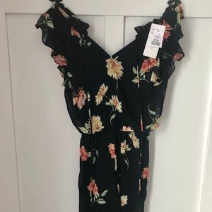 NWT Sienna Sky spring romper